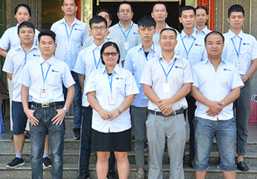 藍盾機電十分注重技術團隊